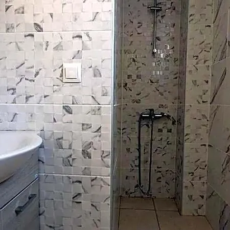 Bella Vista Luxury Hotel